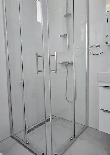 Royal Apartamento Povljana
