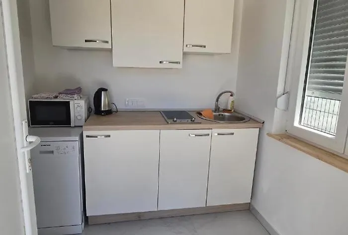 Apartament Royal Povljana